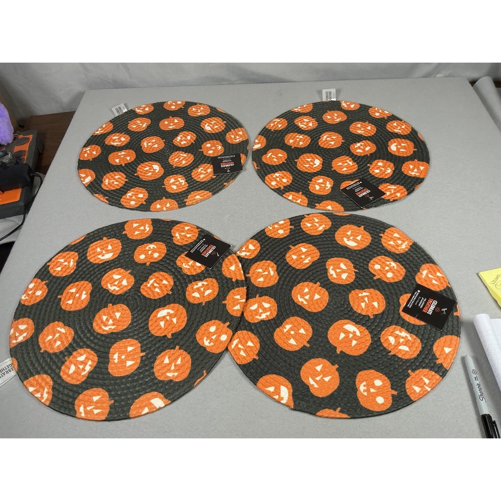 Celebrate Together Halloween Placemats Set of 4 Jack O Lantern 15" Round NWT
